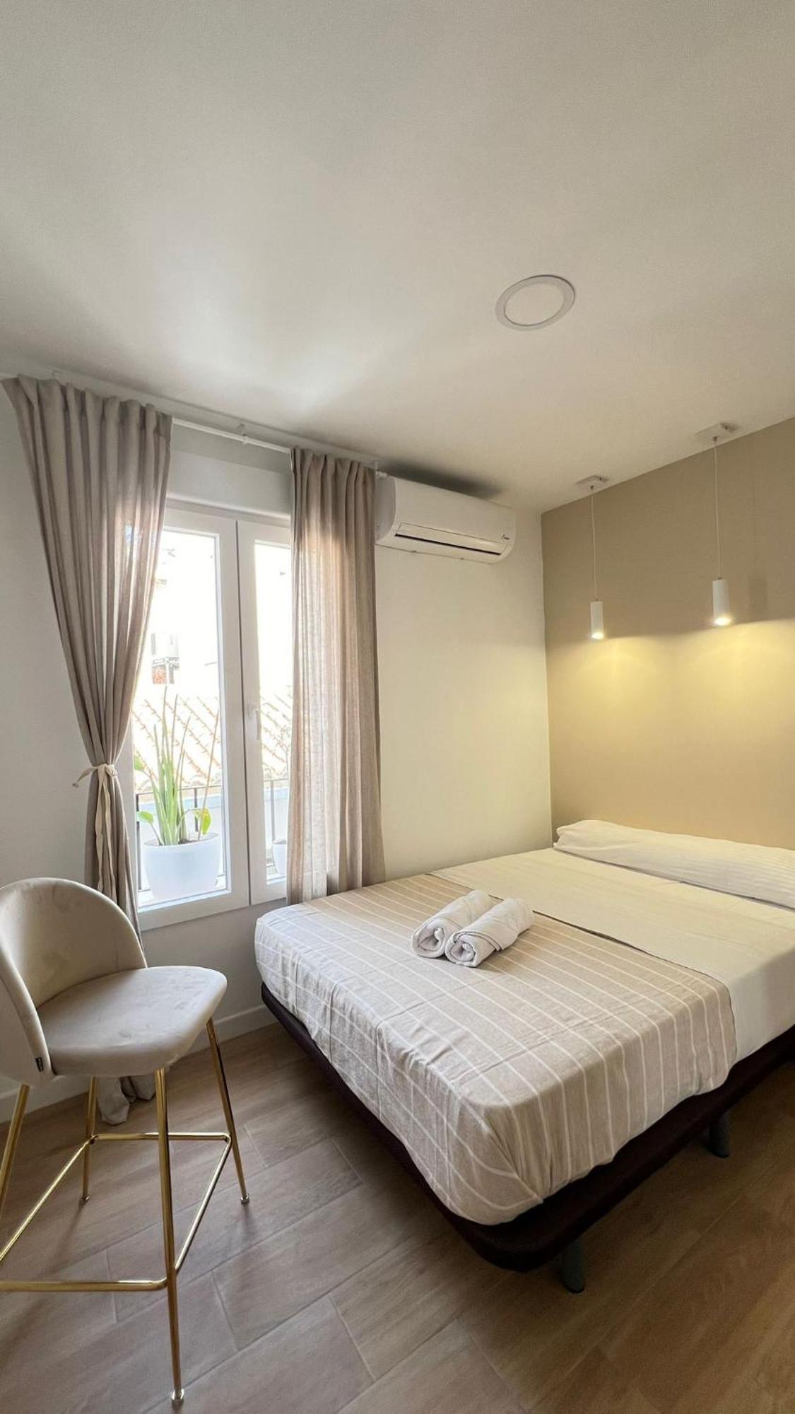 Hermosos Apartamentos En Pleno Centro Гранада Екстер'єр фото