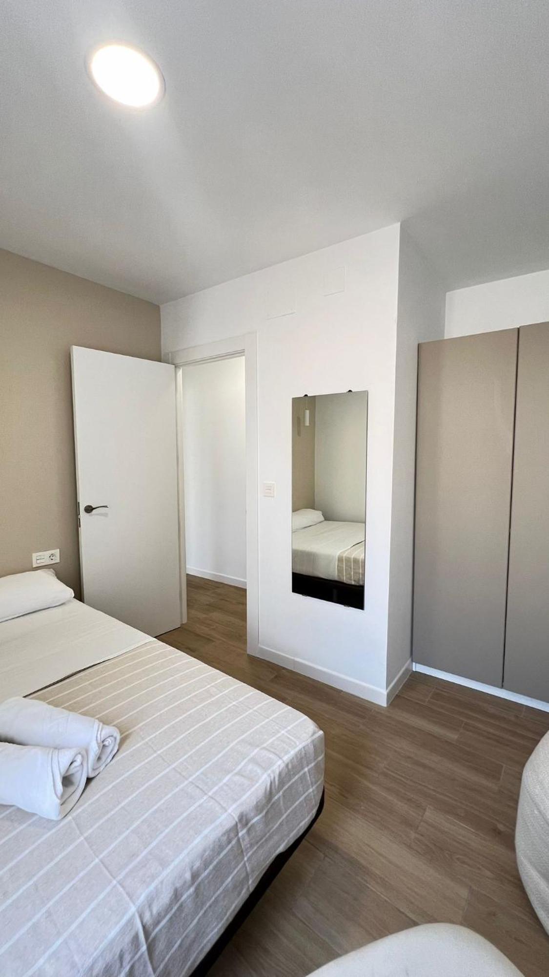 Hermosos Apartamentos En Pleno Centro Гранада Екстер'єр фото
