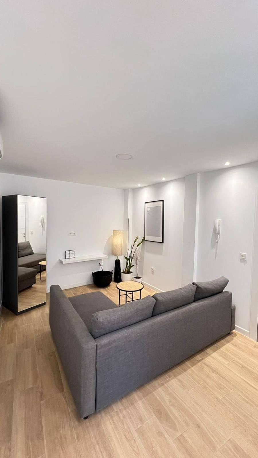 Hermosos Apartamentos En Pleno Centro Гранада Екстер'єр фото